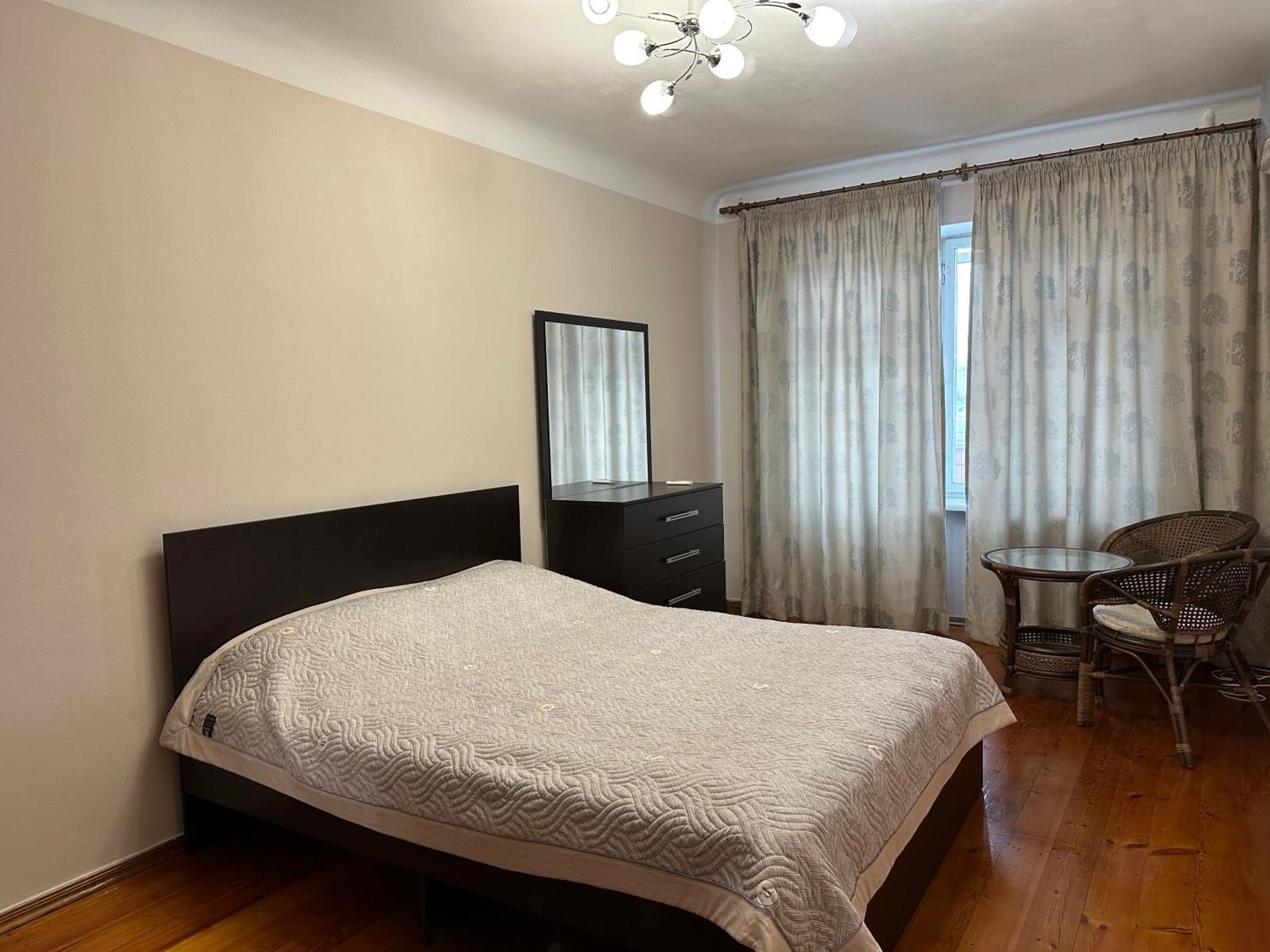 Cosy flat in the city center Bishkek Exterior foto